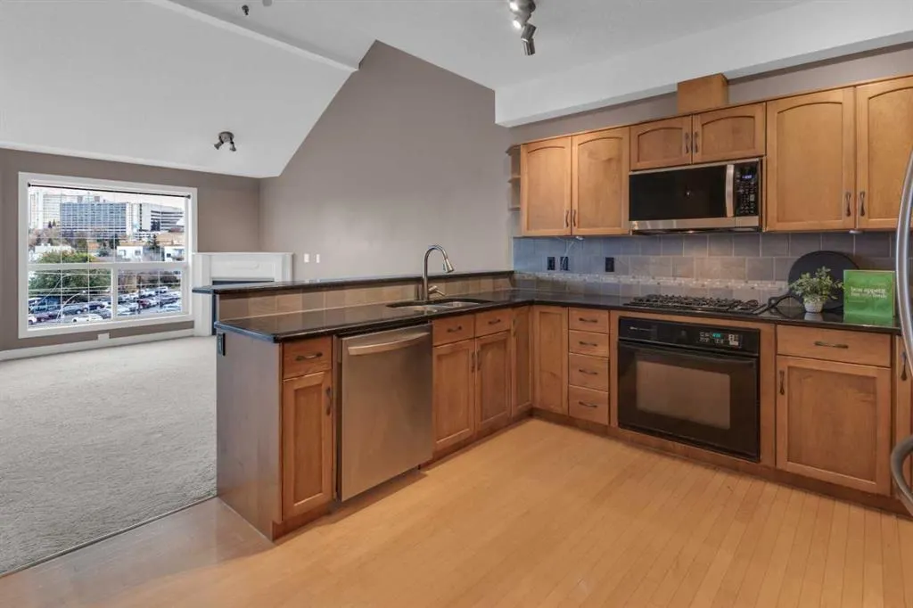 3412 Parkdale Boulevard NW, #407