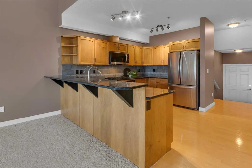 3412 Parkdale Boulevard NW, #407