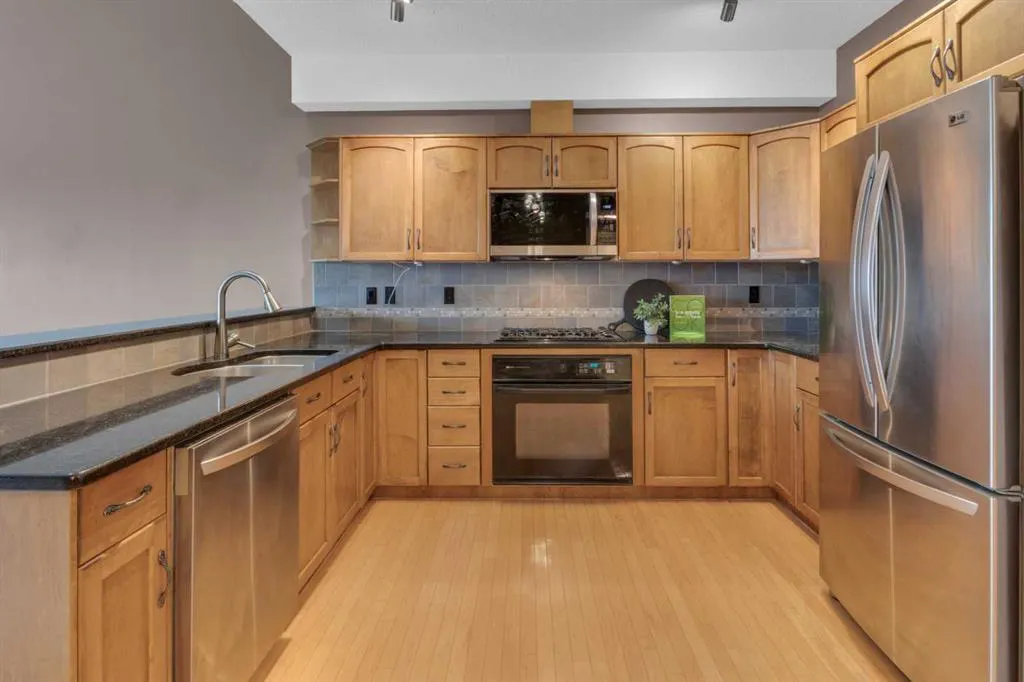 3412 Parkdale Boulevard NW, #407