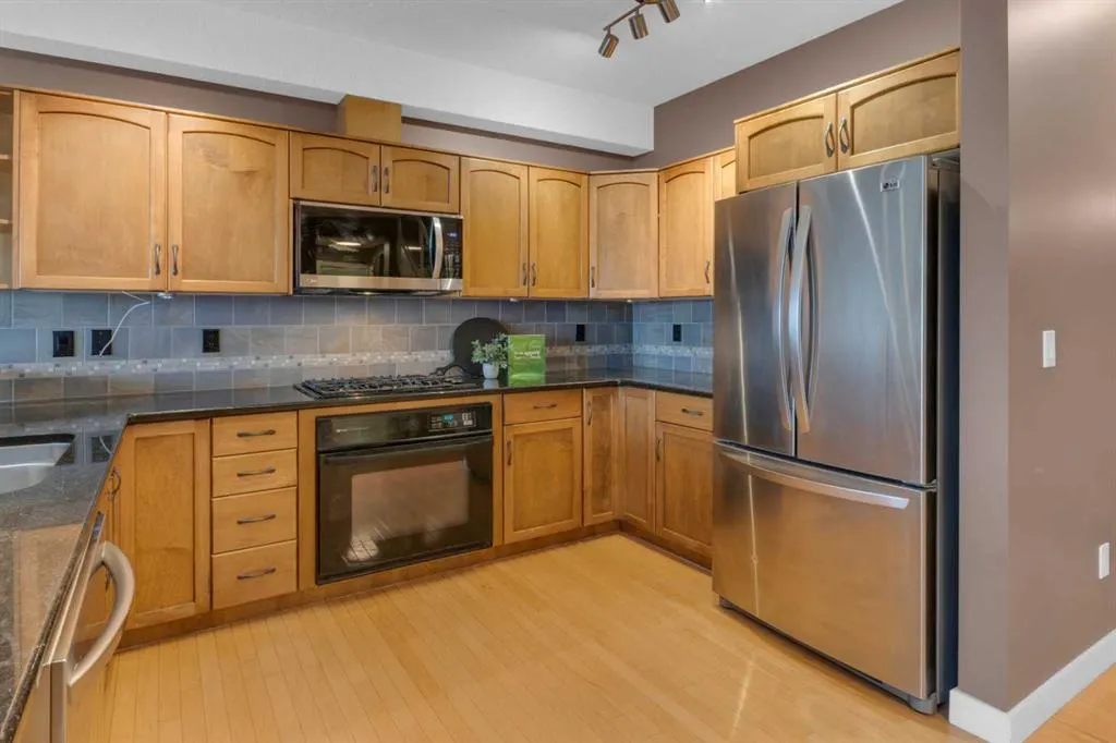 3412 Parkdale Boulevard NW, #407