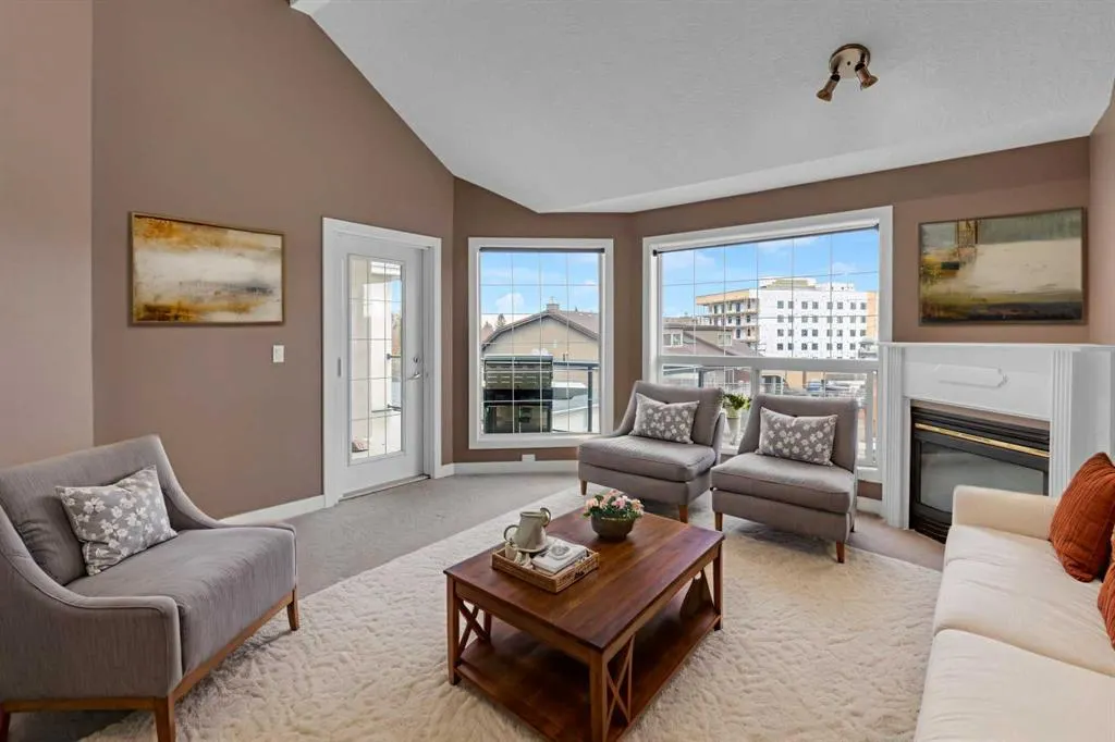 3412 Parkdale Boulevard NW, #407