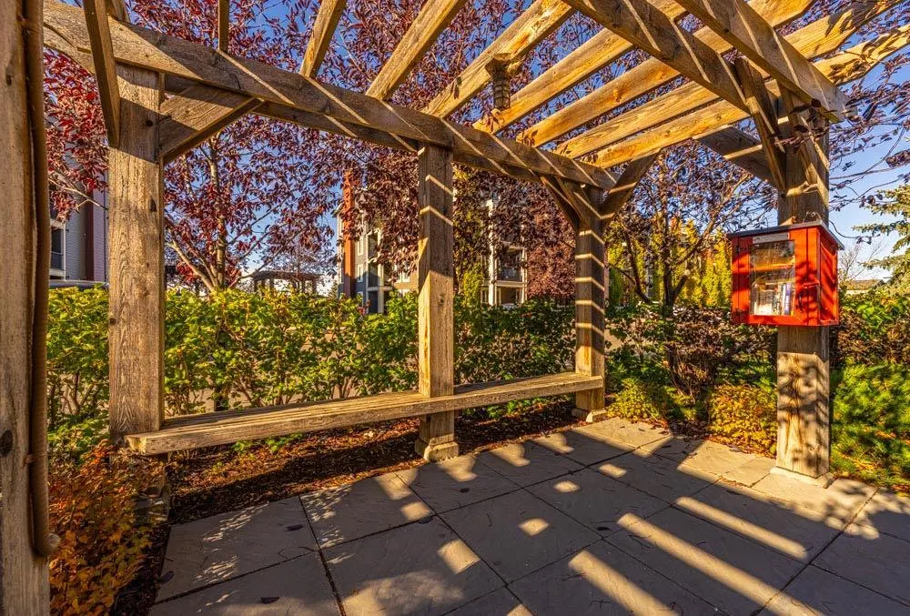 99 Copperstone Park SE, #4106