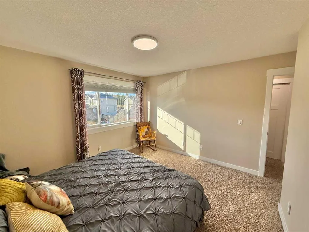 129 Lupin Way