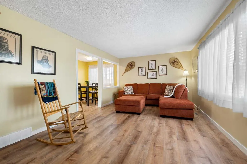 3 Isbister Avenue
