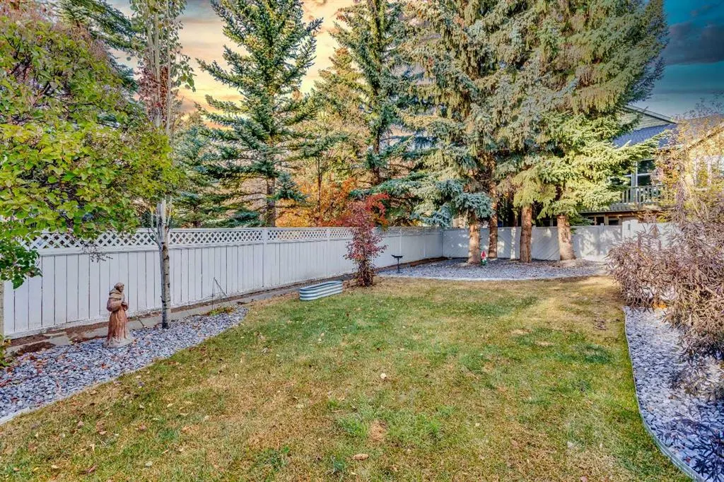 8311 Hawkview Manor Road NW