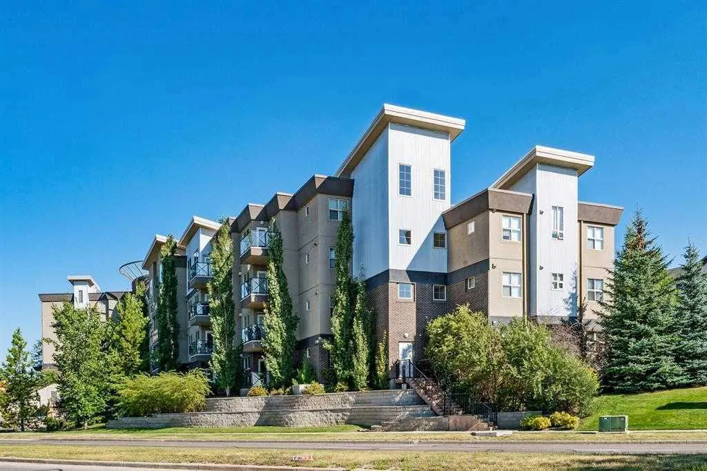 88 Arbour Lake Road NW, #415