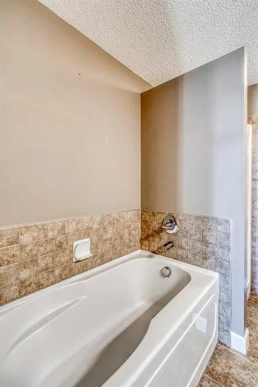 88 Arbour Lake Road NW, #415