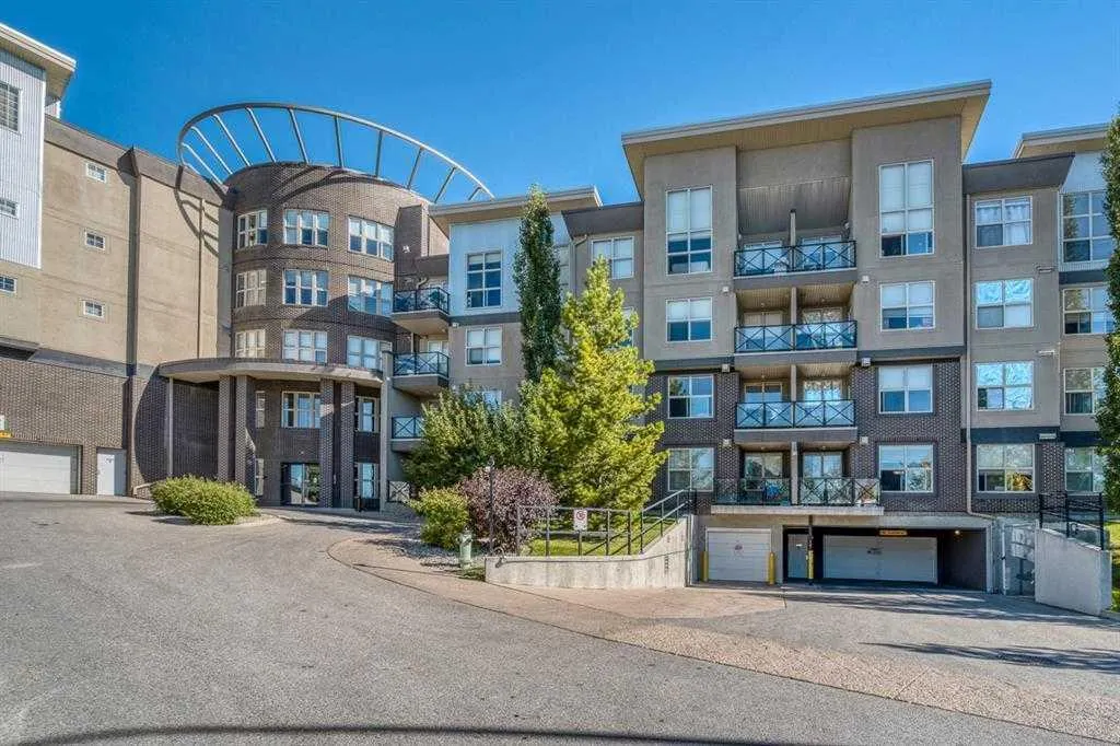 88 Arbour Lake Road NW, #415