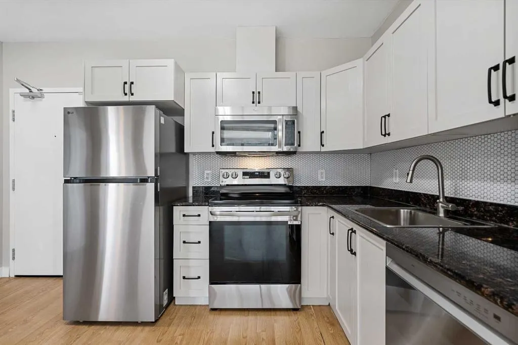 3820 Brentwood Road NW, #508