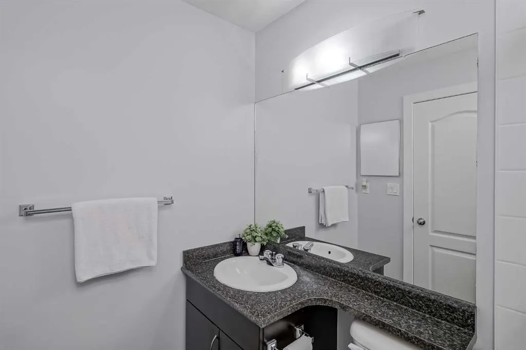 604 East Lake Boulevard NE, #1318