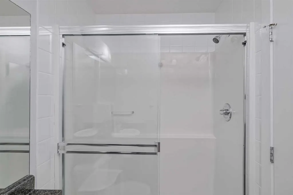 604 East Lake Boulevard NE, #1318