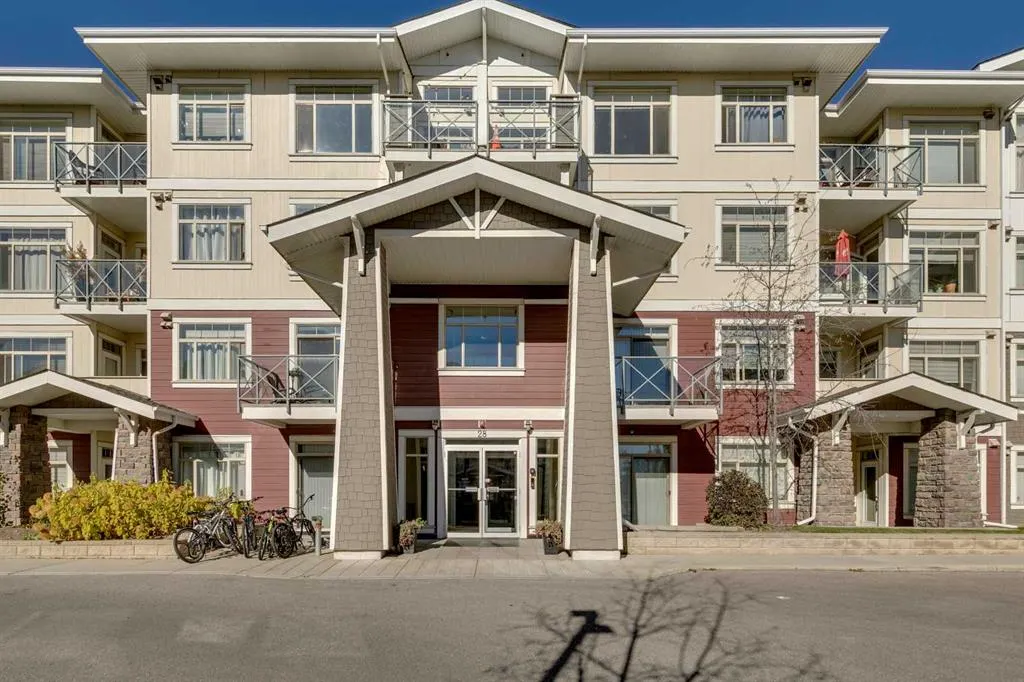 28 Auburn Bay Link SE, #111