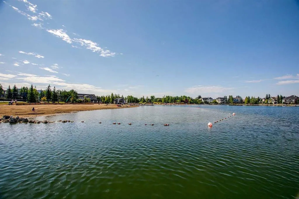 28 Auburn Bay Link SE, #111