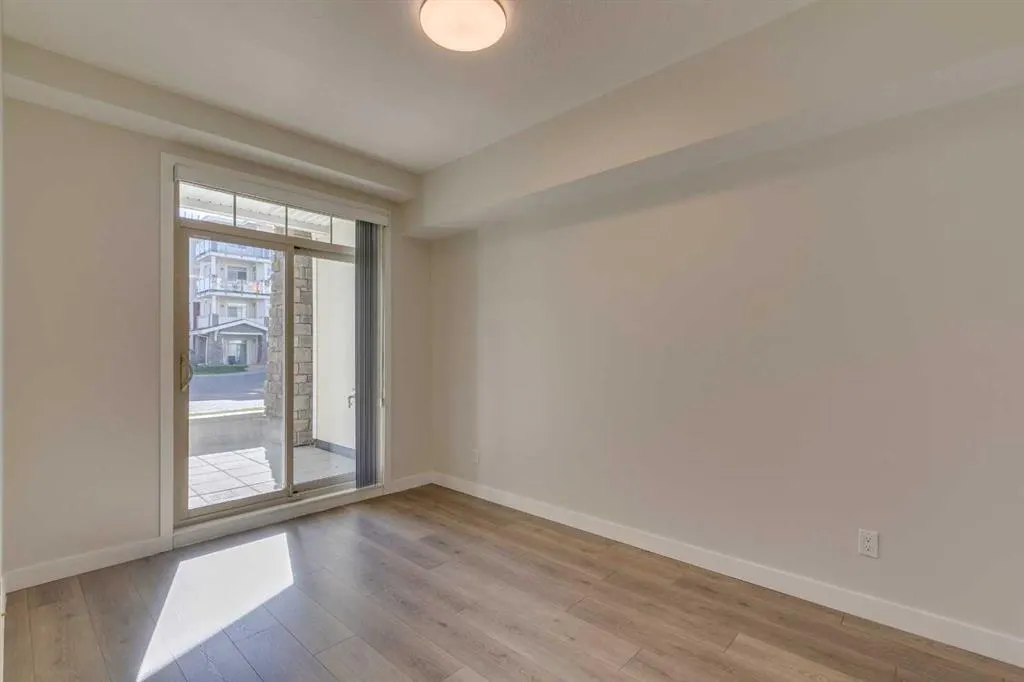 28 Auburn Bay Link SE, #111