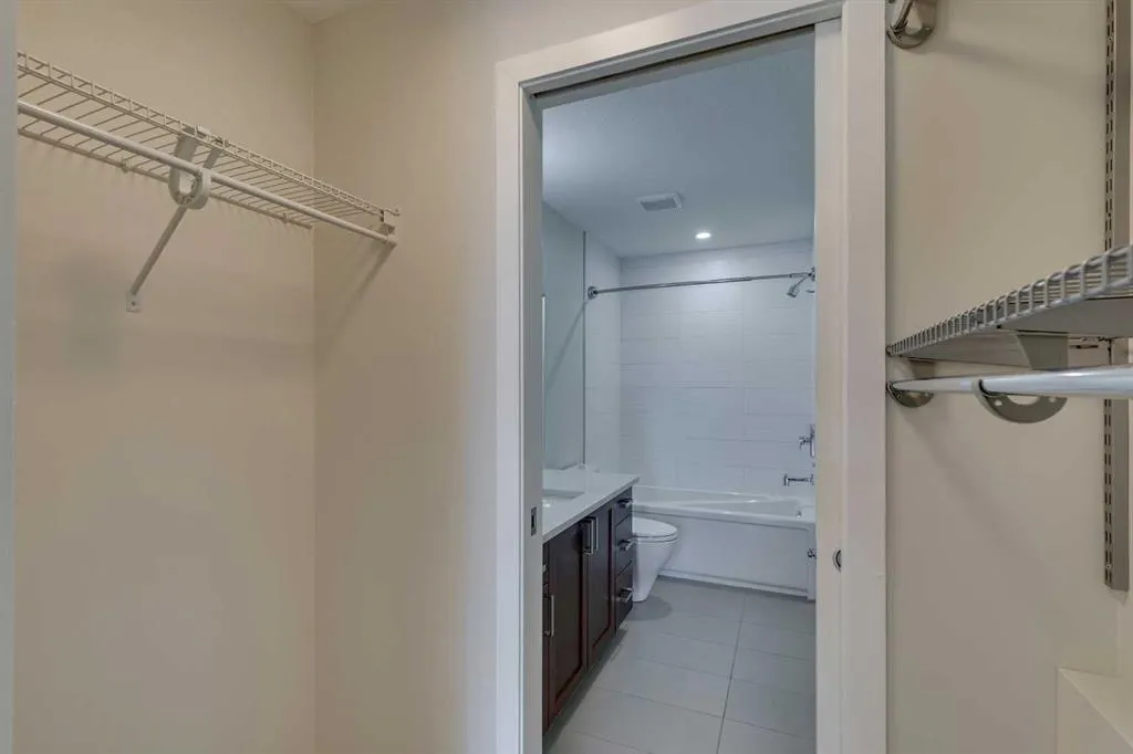 28 Auburn Bay Link SE, #111