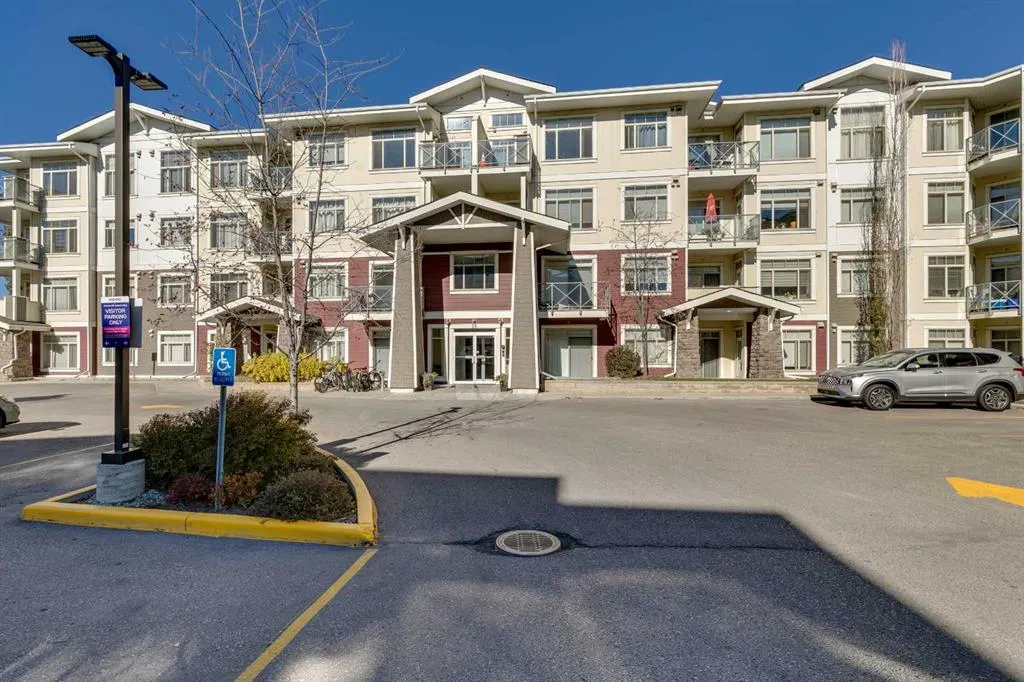 28 Auburn Bay Link SE, #111