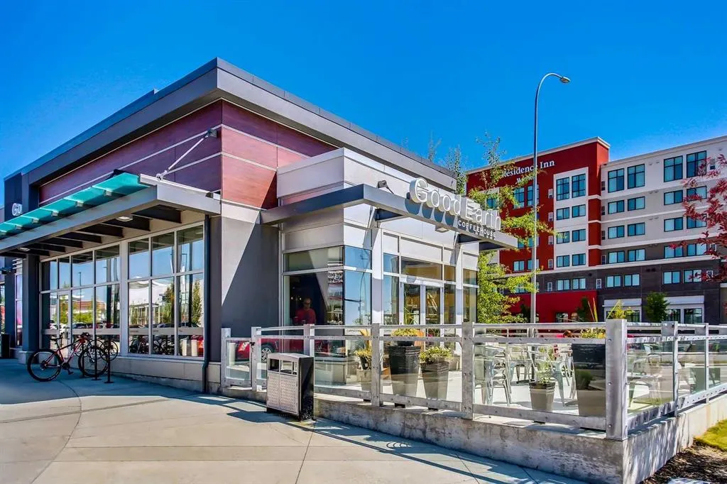 28 Auburn Bay Link SE, #111