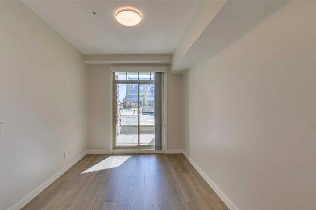 28 Auburn Bay Link SE, #111