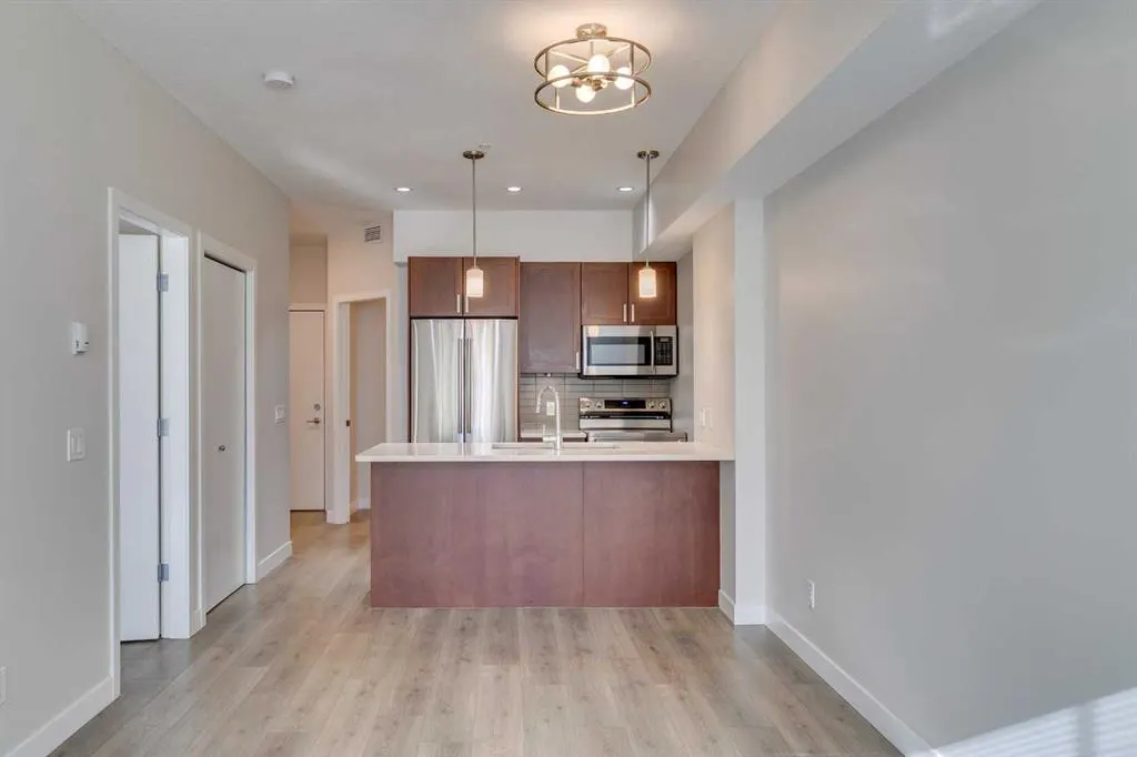 28 Auburn Bay Link SE, #111