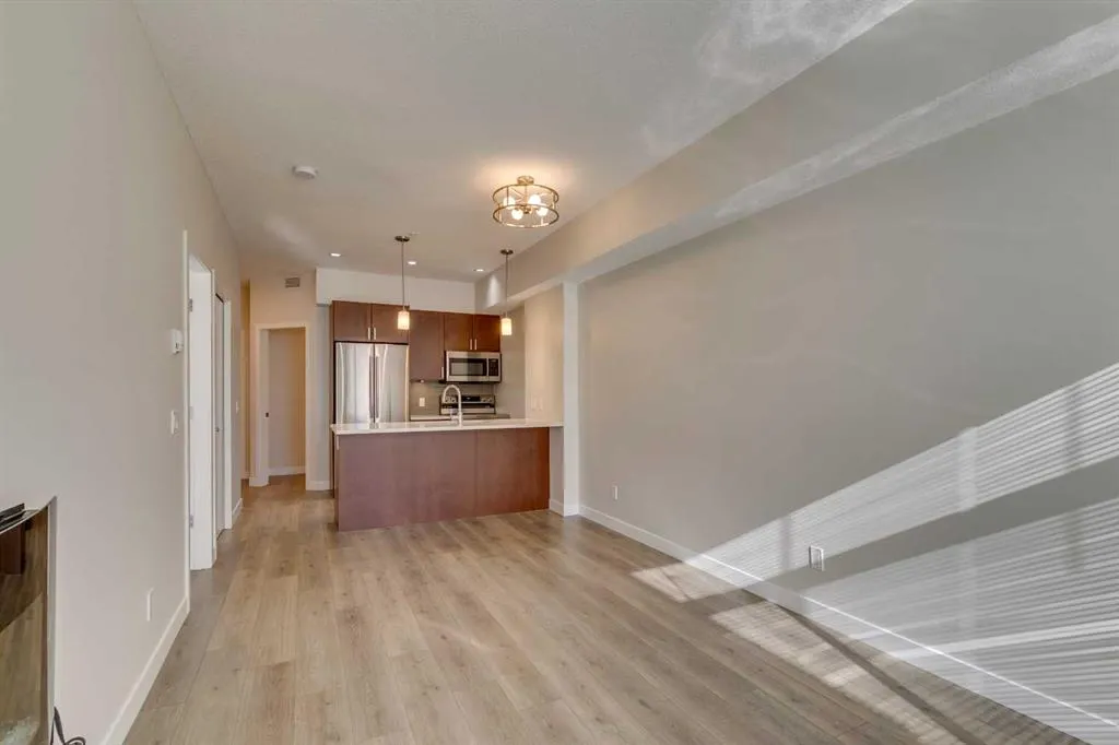 28 Auburn Bay Link SE, #111