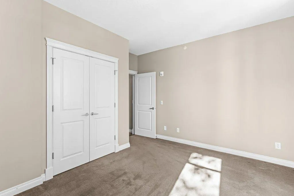 140 Stonecreek Road, #106
