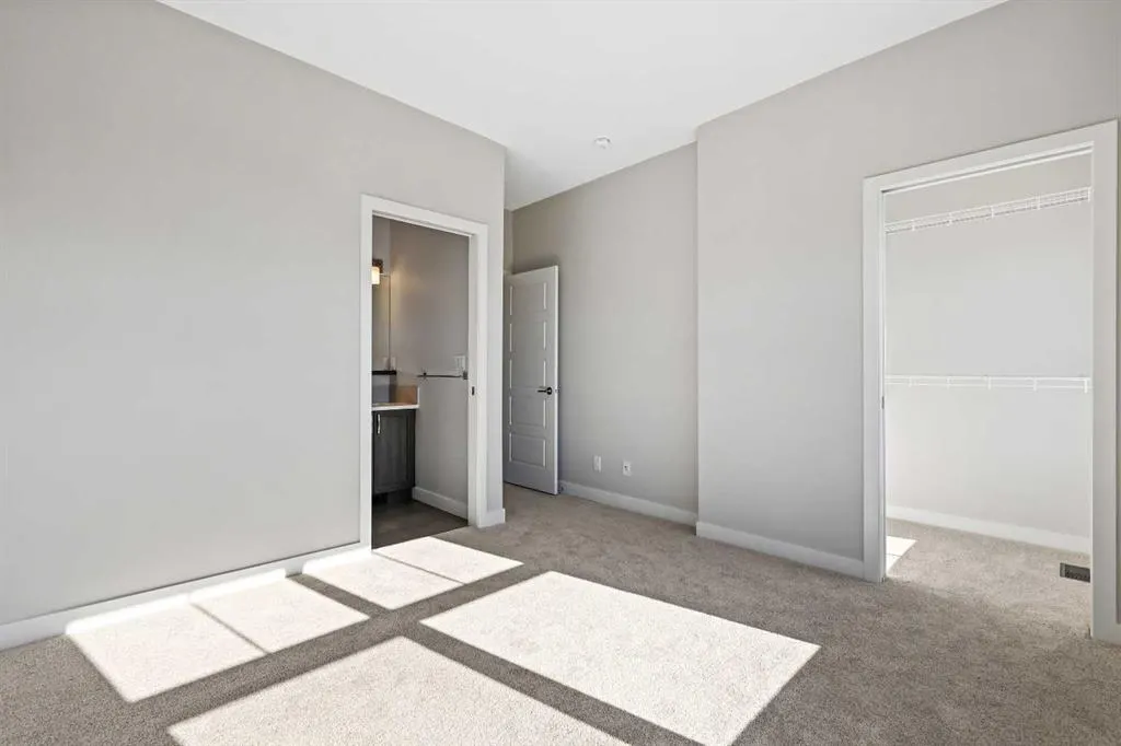 611 Mahogany Road SE
