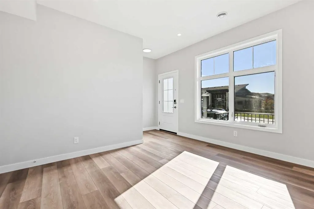 611 Mahogany Road SE