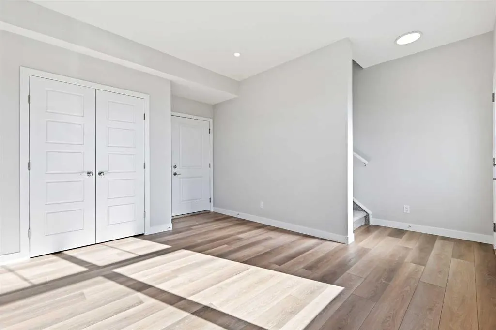 611 Mahogany Road SE