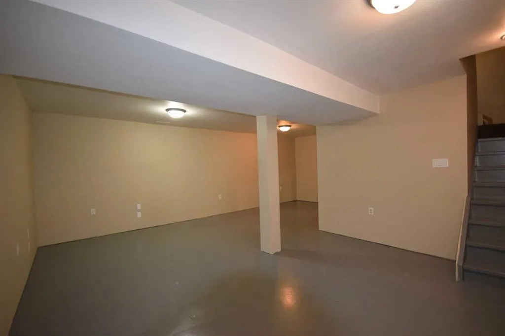 5823 57 Street, #111