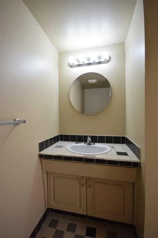 5823 57 Street, #111