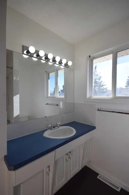 5823 57 Street, #111