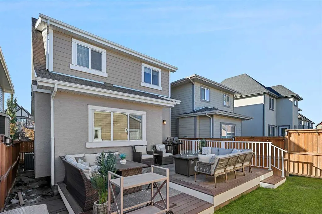 409 Marquis Heights SE