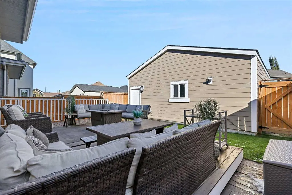 409 Marquis Heights SE
