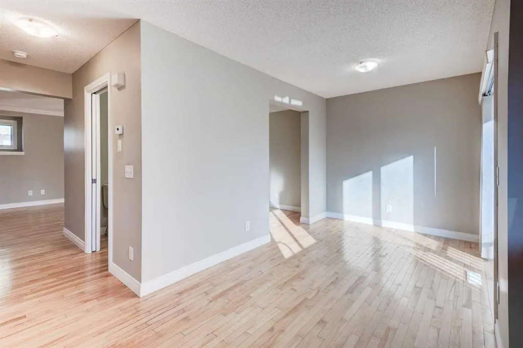 66 Cedarwood Lane SW