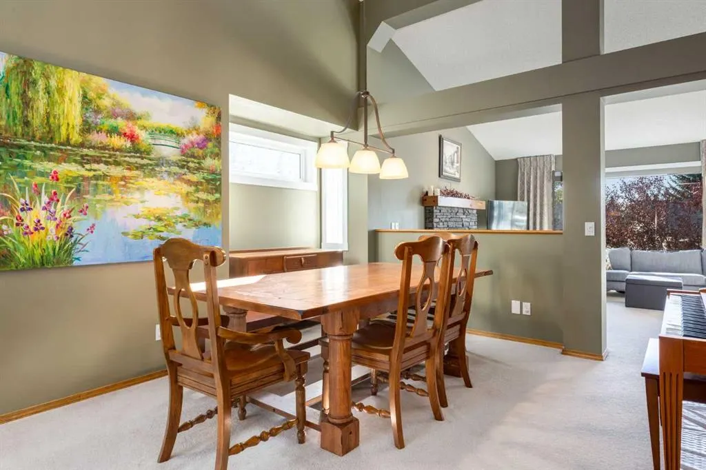 208 Citadel Park NW