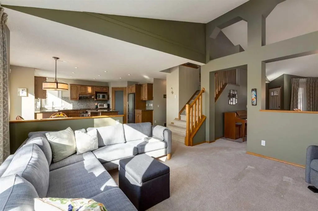 208 Citadel Park NW