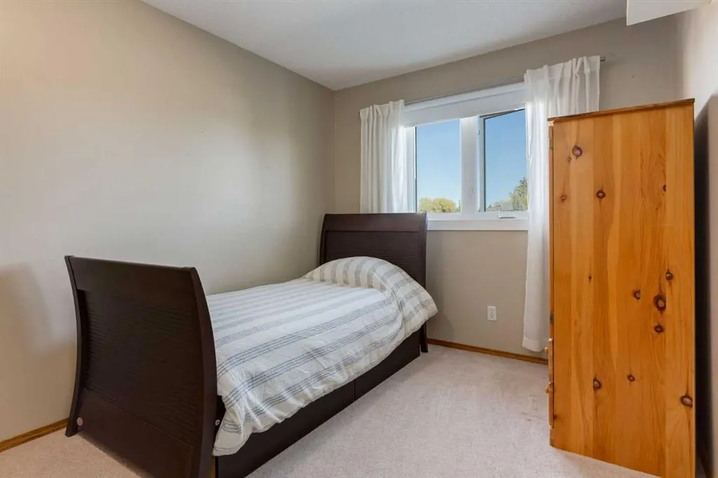 208 Citadel Park NW