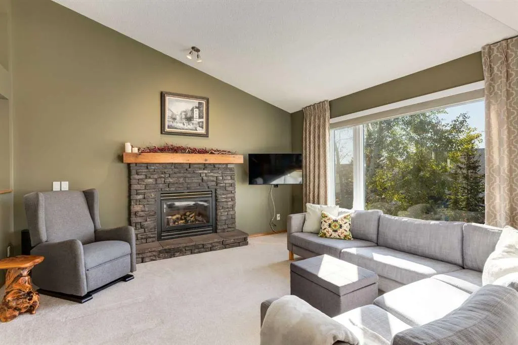 208 Citadel Park NW