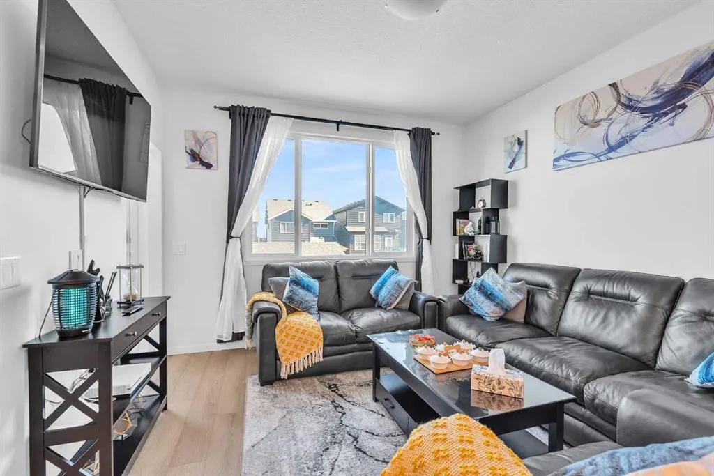 52 Edith Gate NW