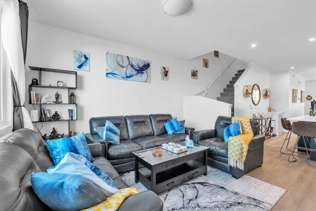 52 Edith Gate NW