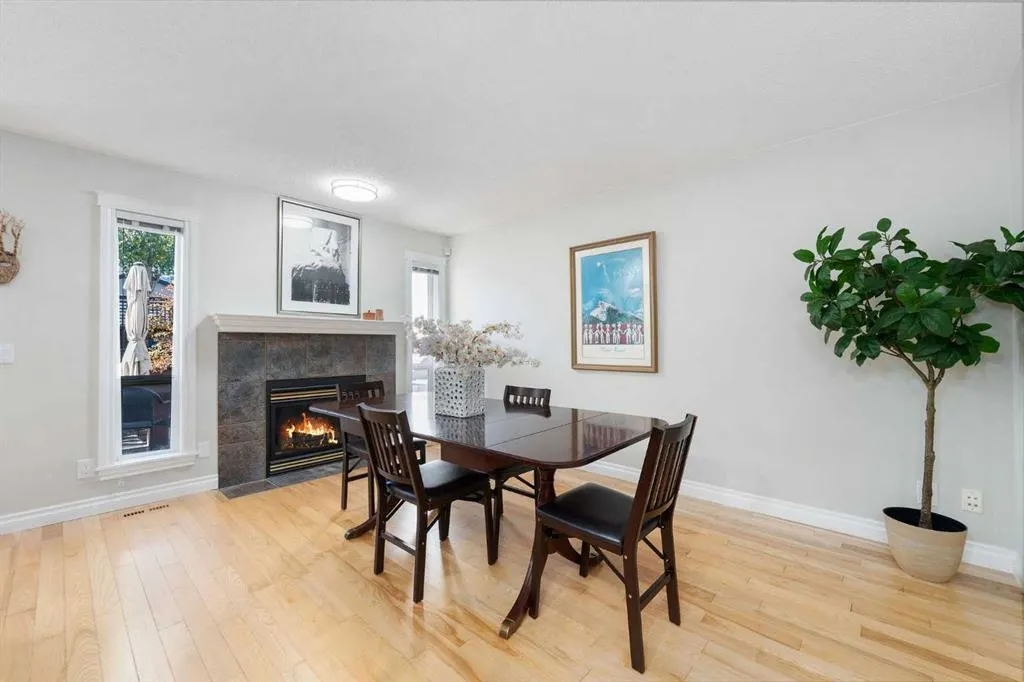 339 Bridlewood Court SW