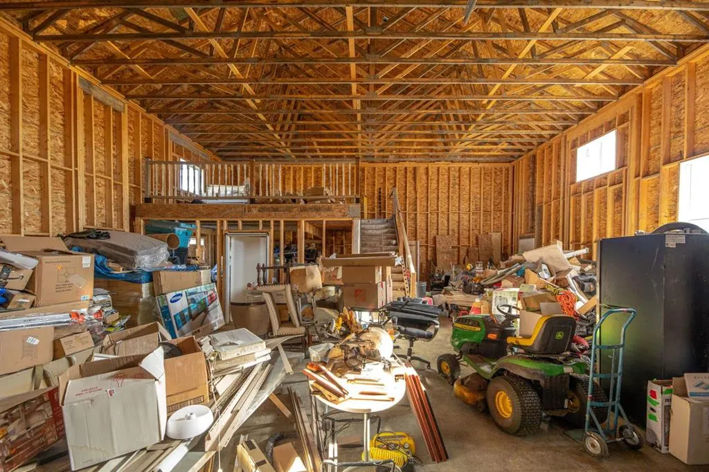 434072 Clear Mountain Drive E