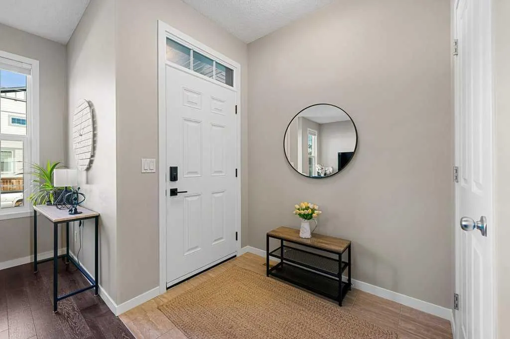 27 Cranford Crescent SE