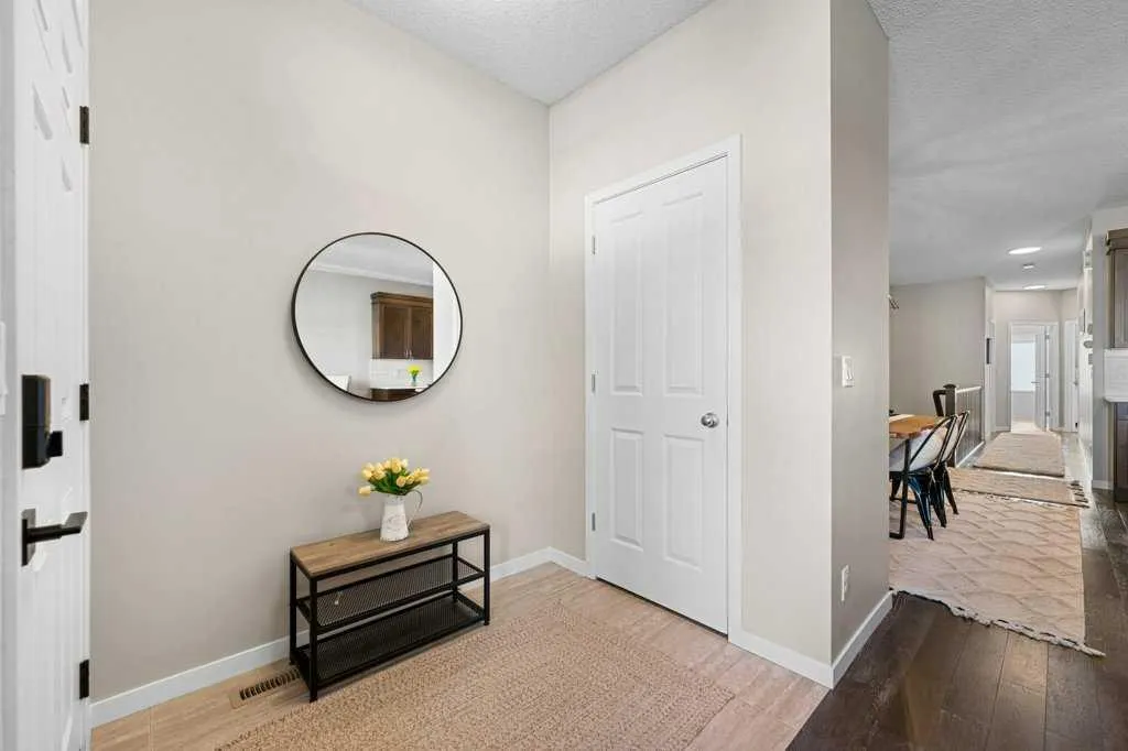 27 Cranford Crescent SE