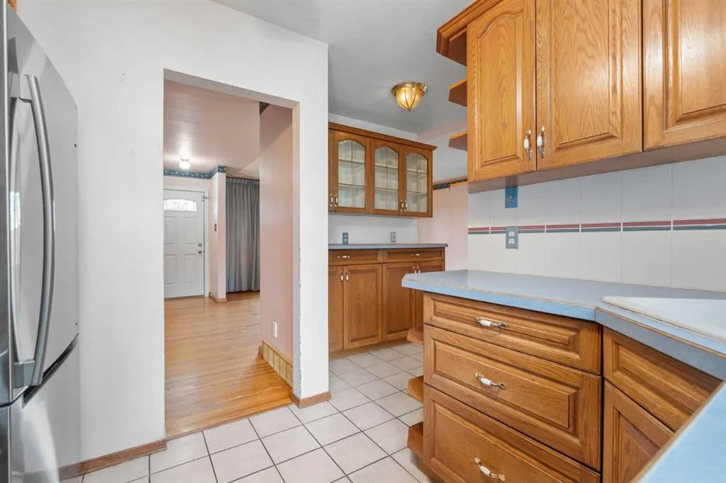 100 Fairview Drive SE