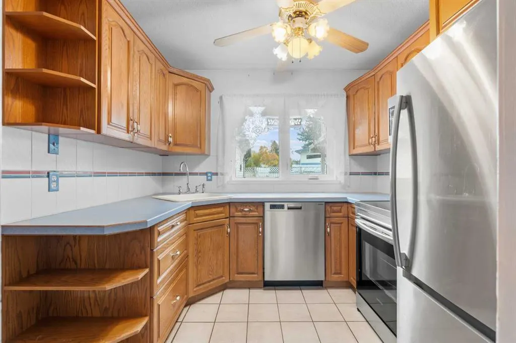 100 Fairview Drive SE
