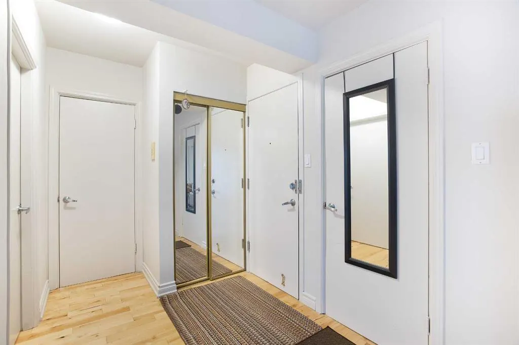 1027 12 Avenue SW, #302