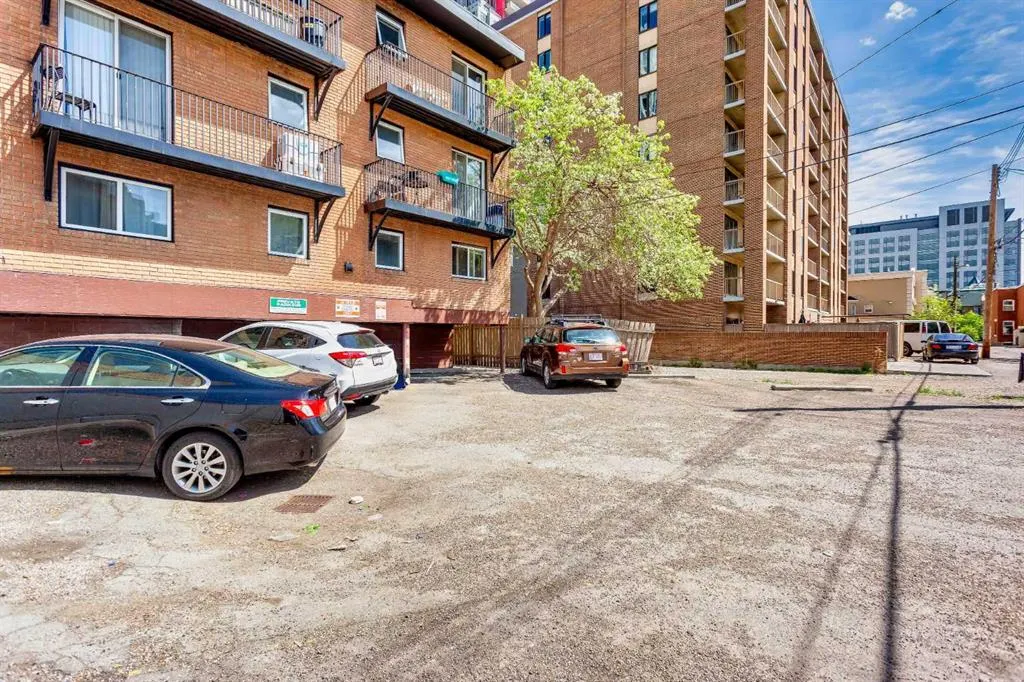 1027 12 Avenue SW, #302