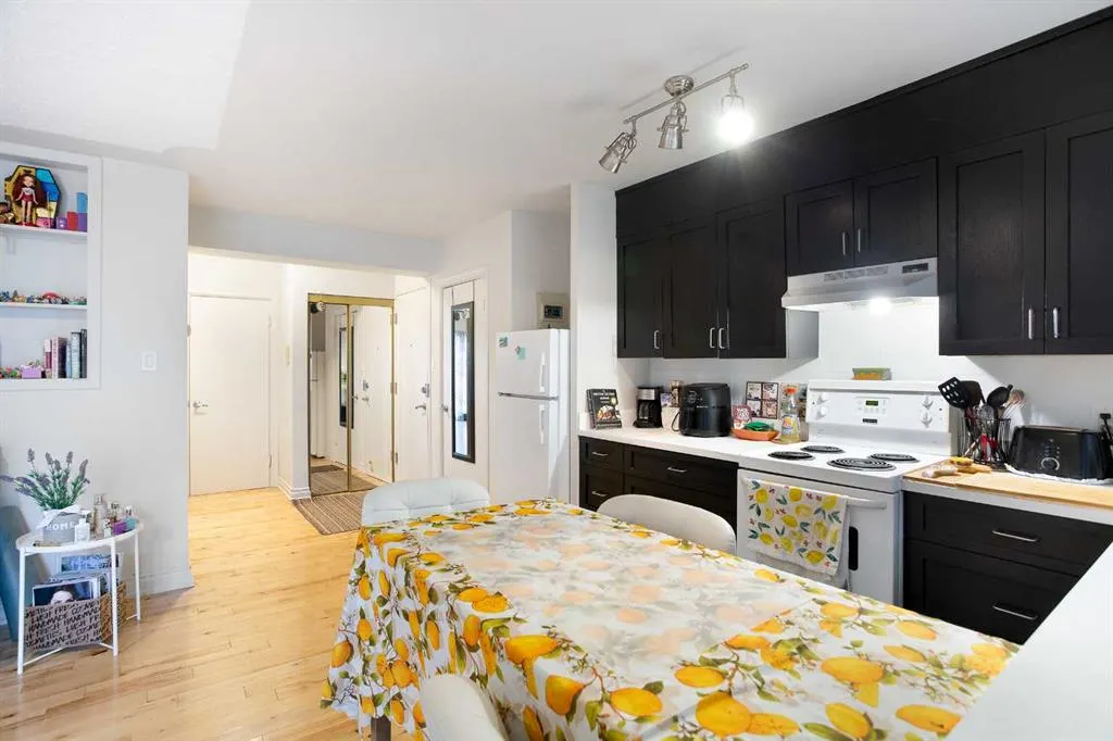 1027 12 Avenue SW, #302