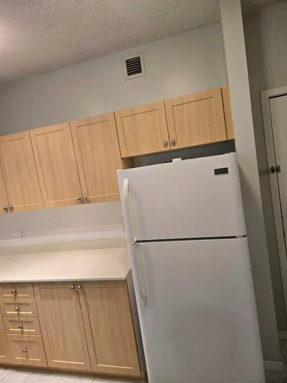 333 Taravista Drive NE, #1411